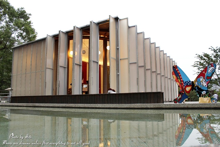 【南投×景點】埔里桃米生態村紙教堂♥日月潭附近全台第一座紙館建築