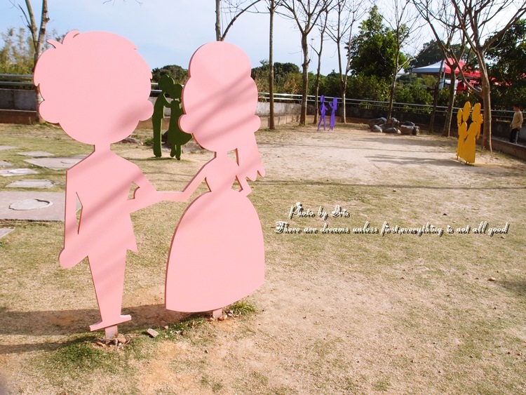 【彰化×景點】就是愛荔枝樂園♥大人小孩都愛的童話世界 - 第1張圖 【彰化×景點】就是愛荔枝樂園♥大人小孩都愛的童話世界