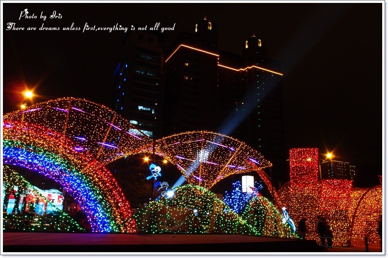 【新竹×景點】2013新竹燈會♥燈火輝煌之暖身夜拍