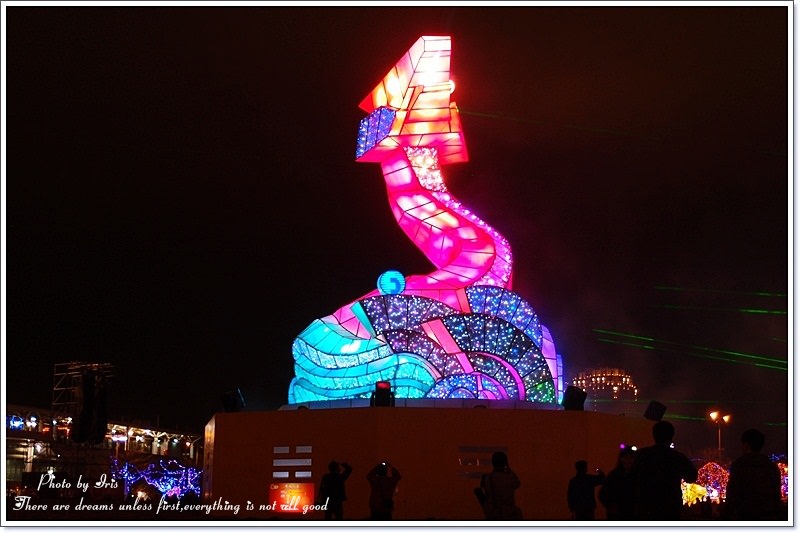 【新竹×景點】2013新竹燈會♥燈火輝煌之暖身夜拍