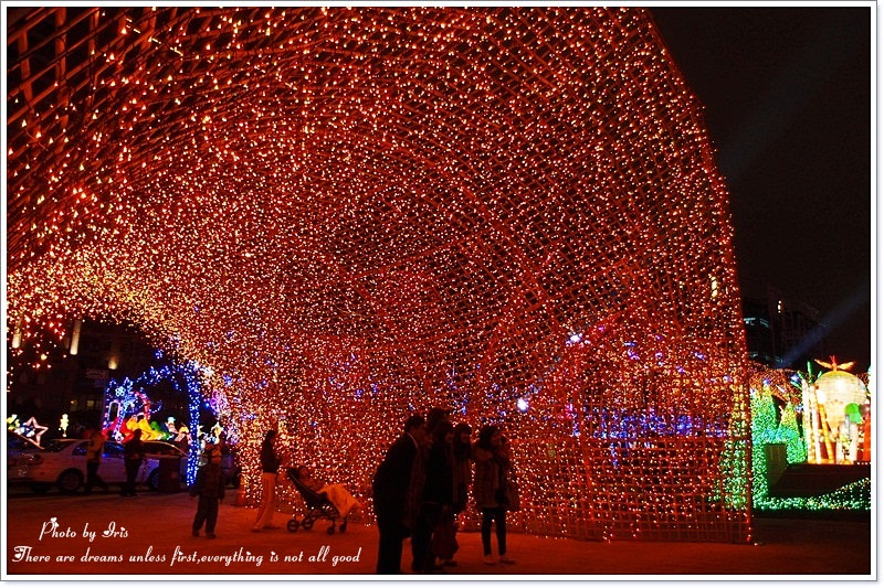 【新竹×景點】2013新竹燈會♥燈火輝煌之暖身夜拍