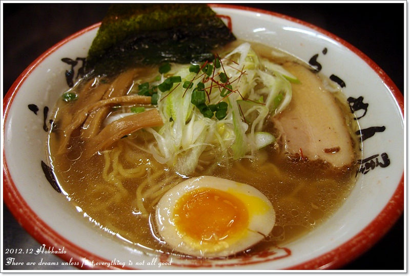 【白色聖誕節之北海道】一文字拉麵函館總本店♥來函館就是要吃鹽味拉麵 - 第1張圖 【白色聖誕節之北海道】一文字拉麵函館總本店♥來函館就是要吃鹽味拉麵