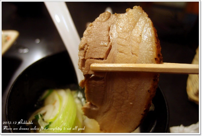 【白色聖誕節之北海道】一文字拉麵函館總本店♥來函館就是要吃鹽味拉麵 - 第19張圖 【白色聖誕節之北海道】一文字拉麵函館總本店♥來函館就是要吃鹽味拉麵