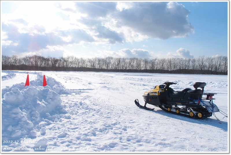 【白色聖誕節之北海道】雪上活動好有趣&千歲Outlet購物廣場♥最後一篇之不想回家啦T^T - 第41張圖 【白色聖誕節之北海道】雪上活動好有趣&千歲Outlet購物廣場♥最後一篇之不想回家啦T^T