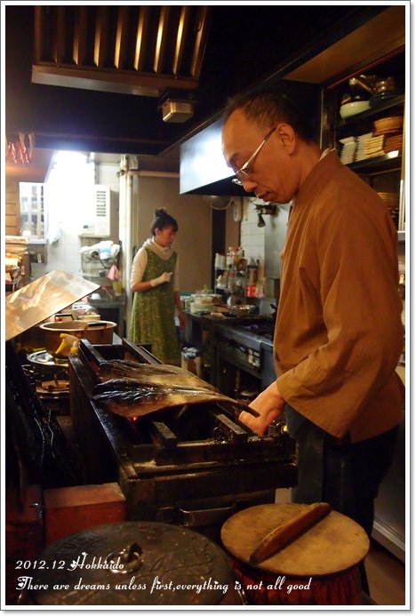 【白色聖誕節之北海道】祭館♥體驗日本道地居酒屋,大size一夜干好吸睛 - 第23張圖 【白色聖誕節之北海道】祭館♥體驗日本道地居酒屋,大size一夜干好吸睛