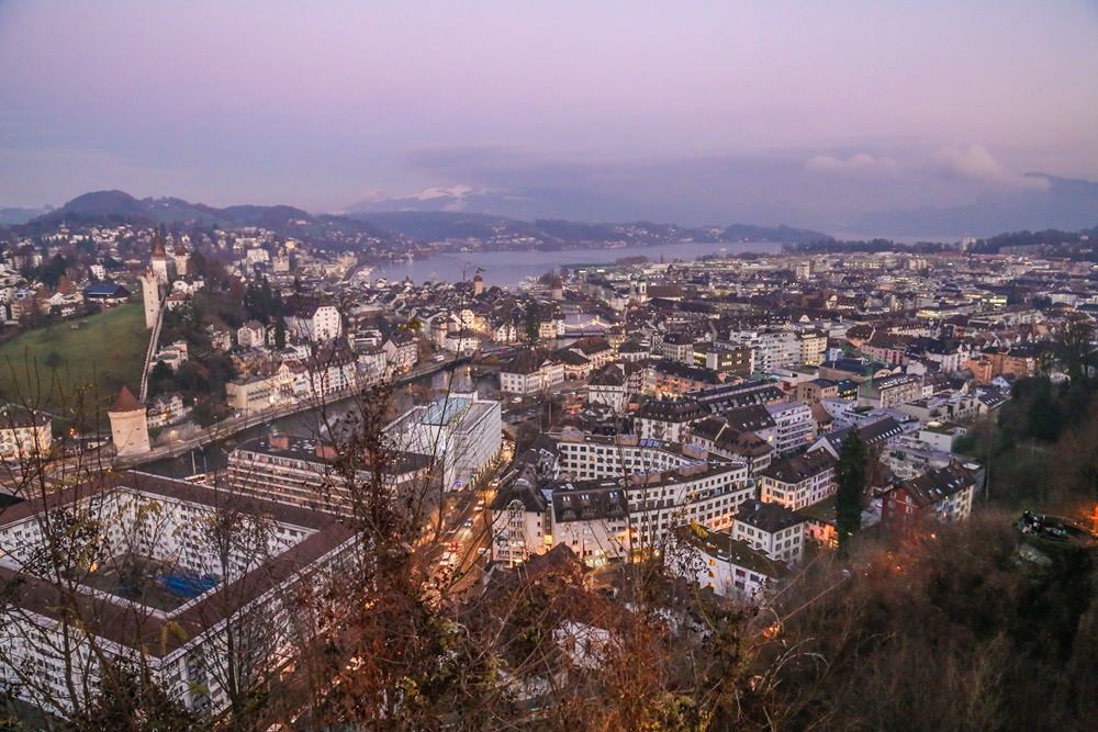 030.jpg 030.jpg