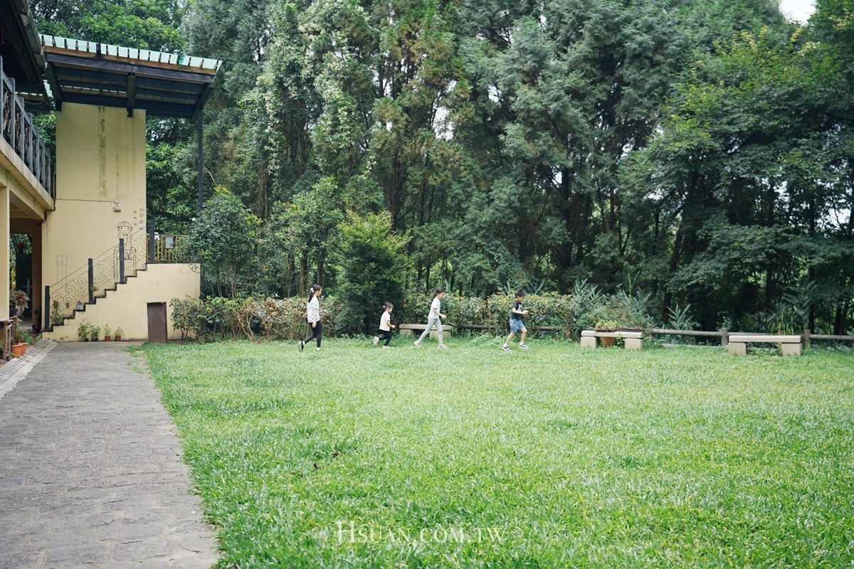 新竹橫山景點｜大山北月♥廢棄國小改造成人文生態館/森林步道/森林景觀餐廳/新竹親子景點