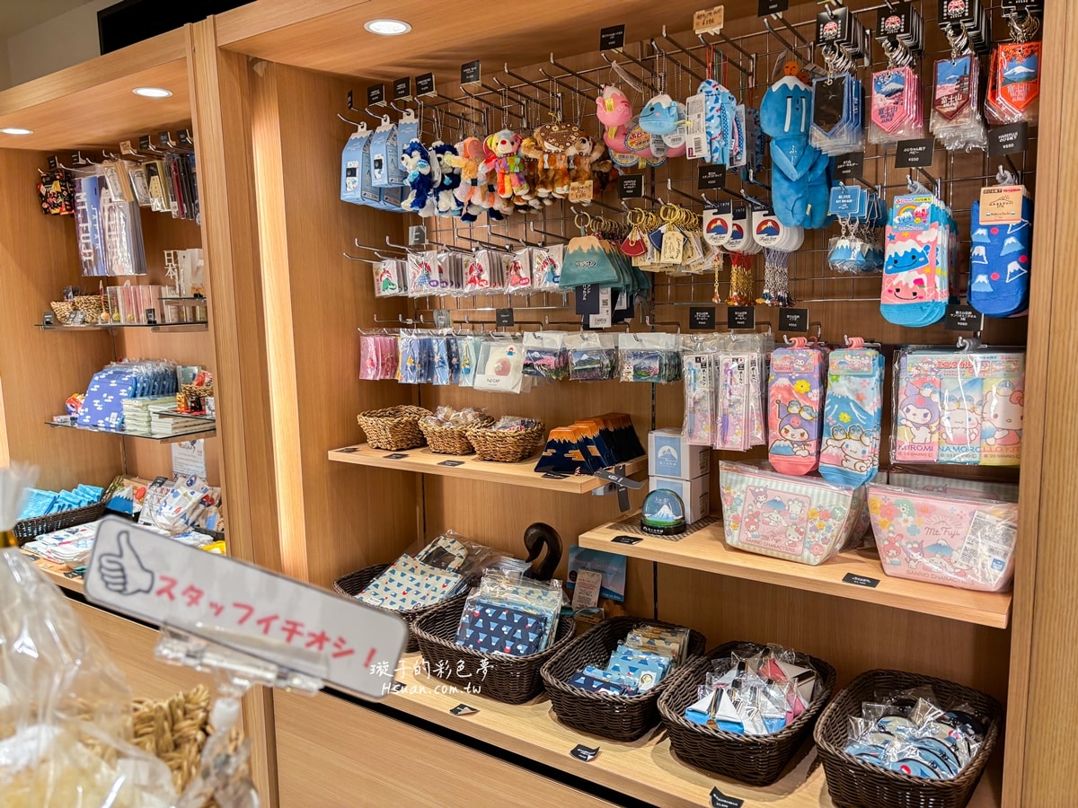 日本河口湖住宿推薦｜風之飯店KUKUNA♥房間就能看到富士山的湖景飯店/逆富士飯店