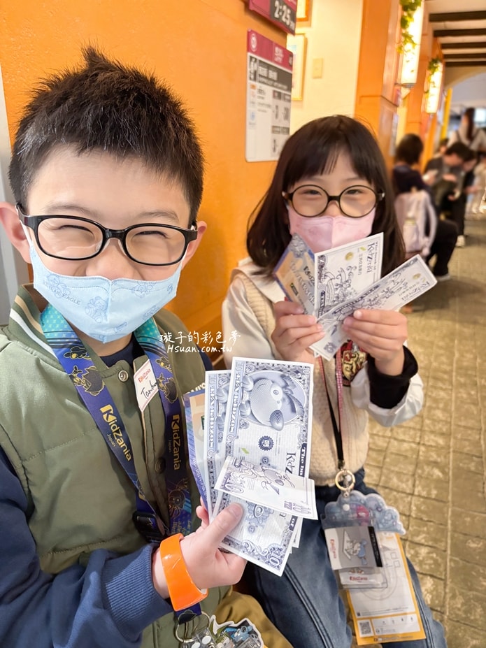 ｜日本東京親子自由行｜Kidzania東京兒童職業體驗營♥專為兒童打造的城市，可以體驗不同的工作職業