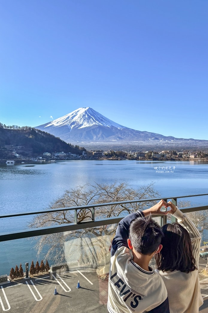 日本河口湖住宿推薦｜風之飯店KUKUNA♥房間就能看到富士山的湖景飯店/逆富士飯店