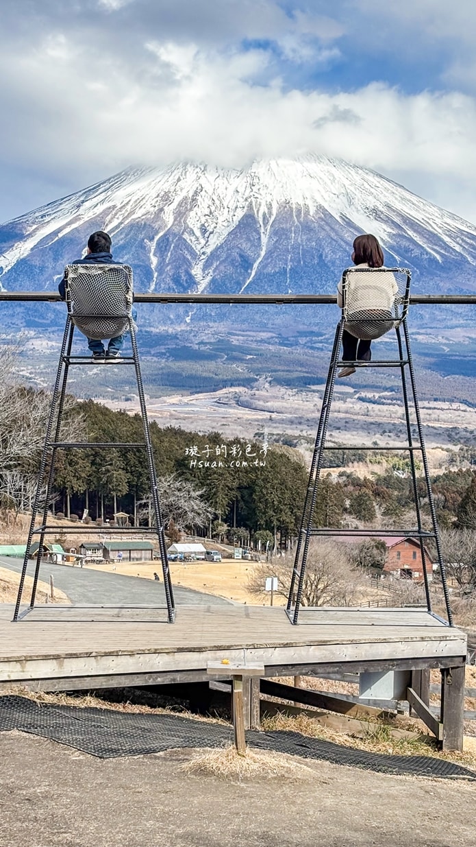 ｜日本河口湖親子景點｜馬飼野牧場♥欣賞富士山的絕佳景點/河口湖自由行/天空盪鞦韆/兒童遊戲場