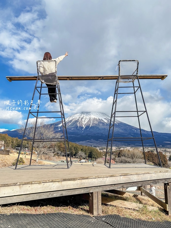 ｜日本河口湖親子景點｜馬飼野牧場♥欣賞富士山的絕佳景點/河口湖自由行/天空盪鞦韆/兒童遊戲場